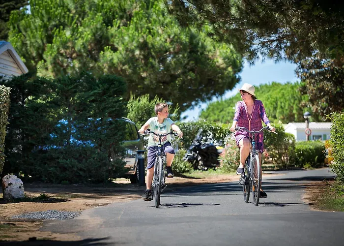 Les Peupliers Campsite