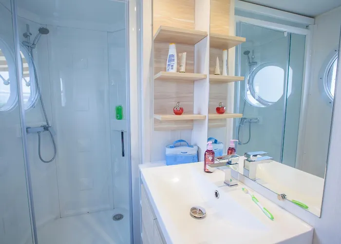 Les Peupliers 4* La Flotte