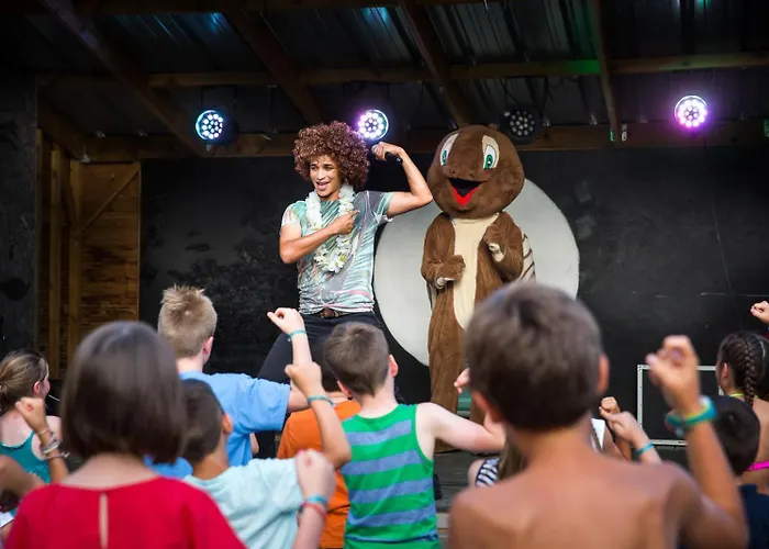 Les Peupliers La Flotte