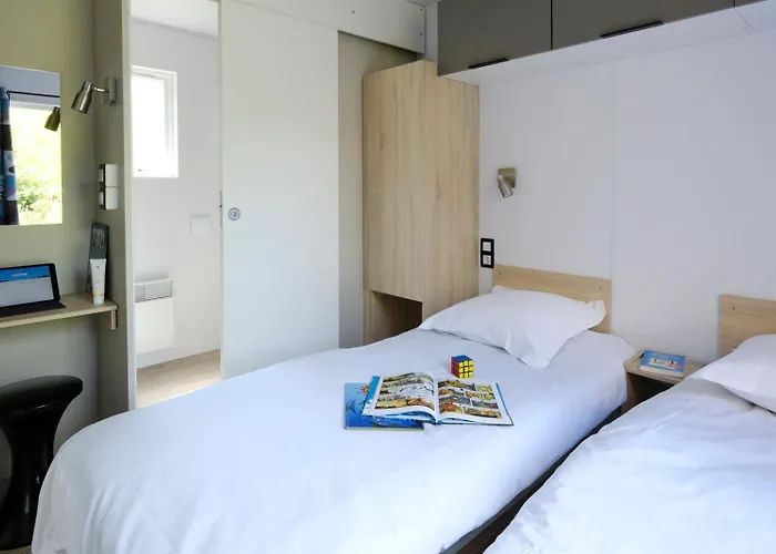 Campsite Les Peupliers La Flotte